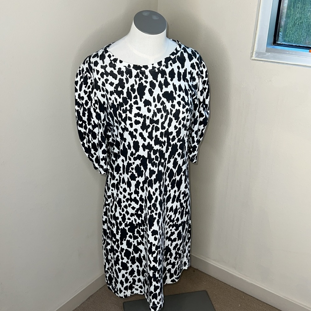 NWOT Sanctuary XS animal leopard print t-shirt dress